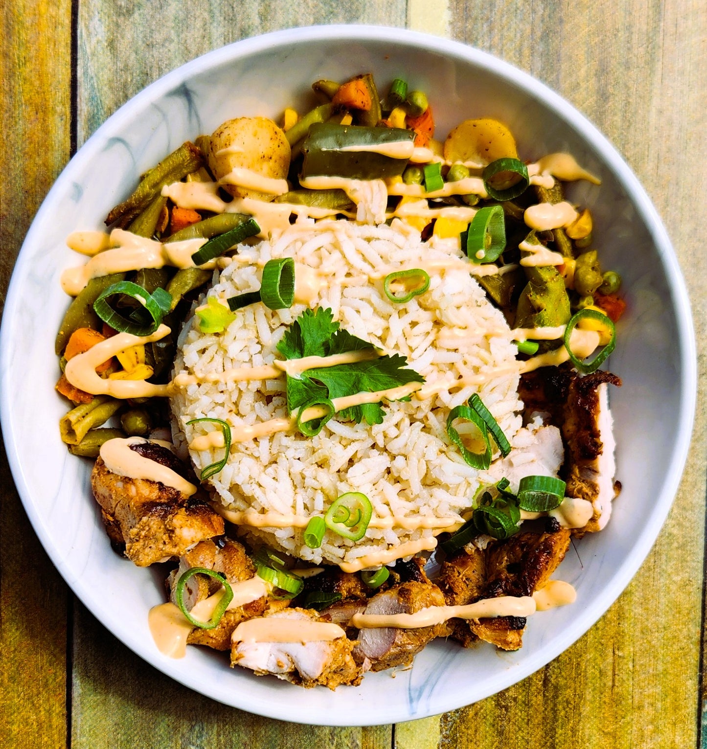 Tandoori Chicken with Brown Rice & Roasted Veggies 330g