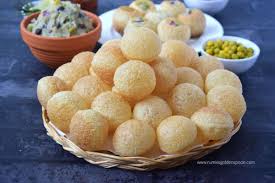 Pani Puri/Golgappa (for Frying) 1kg (Valued Pack)